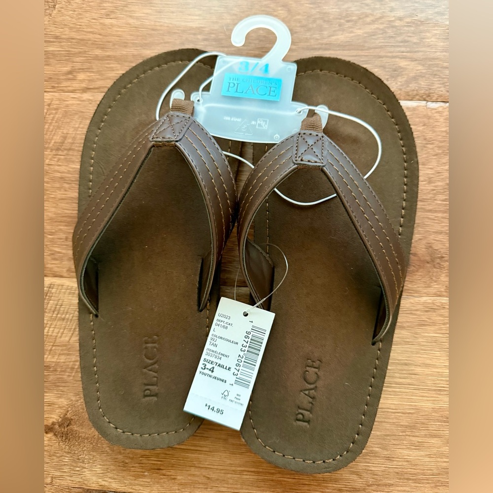 🆕 Boy’s 3/4 Brown Flip Flops